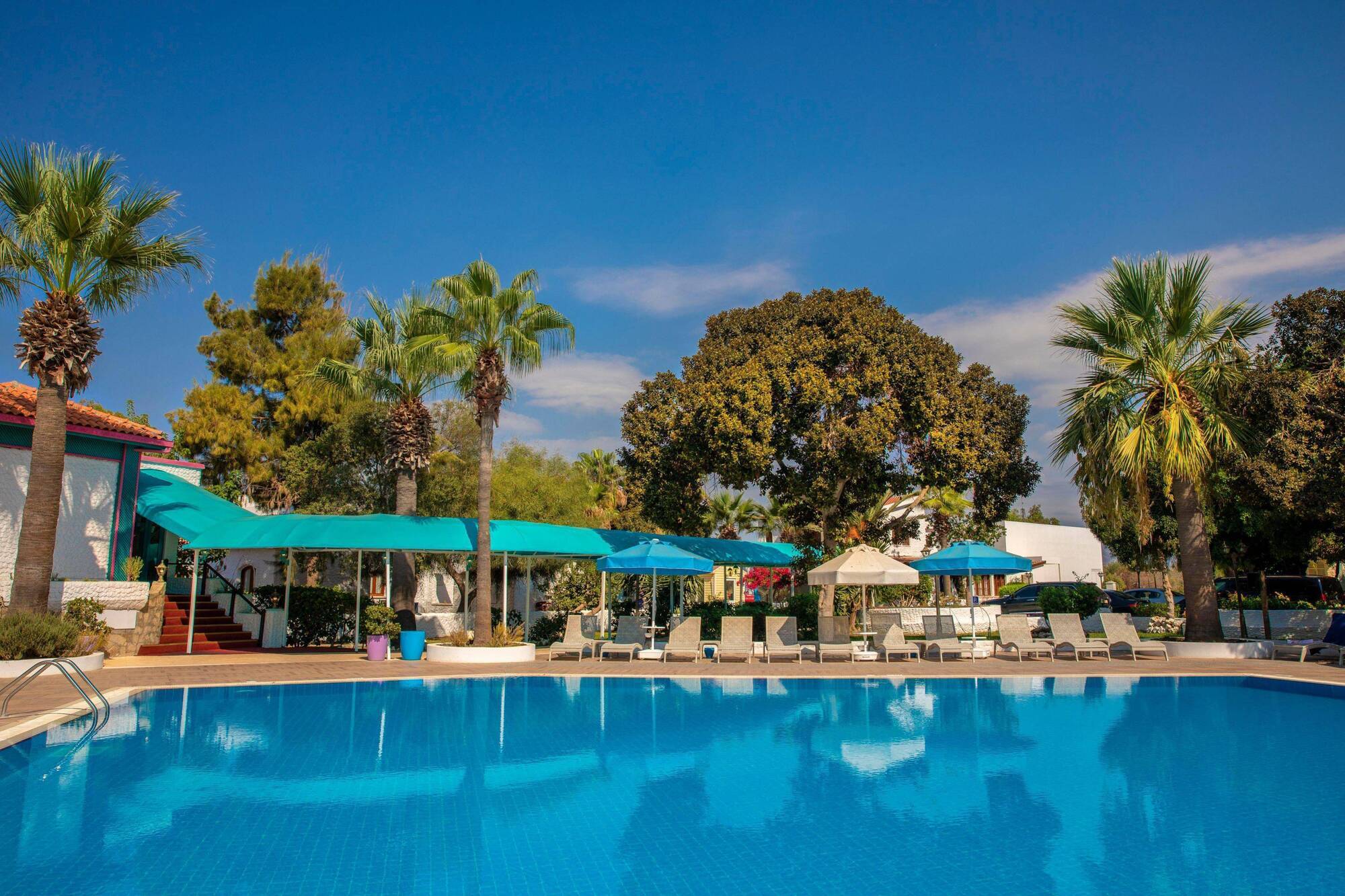 Merit Cyprus Gardens Holiday ฟามากุสต้า ภายนอก รูปภาพ